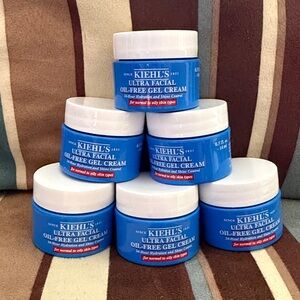 *YEAR END HOLIDAY SALE* 
6Count Kiehl's Ultra Facial Gel Cream in Blue and White